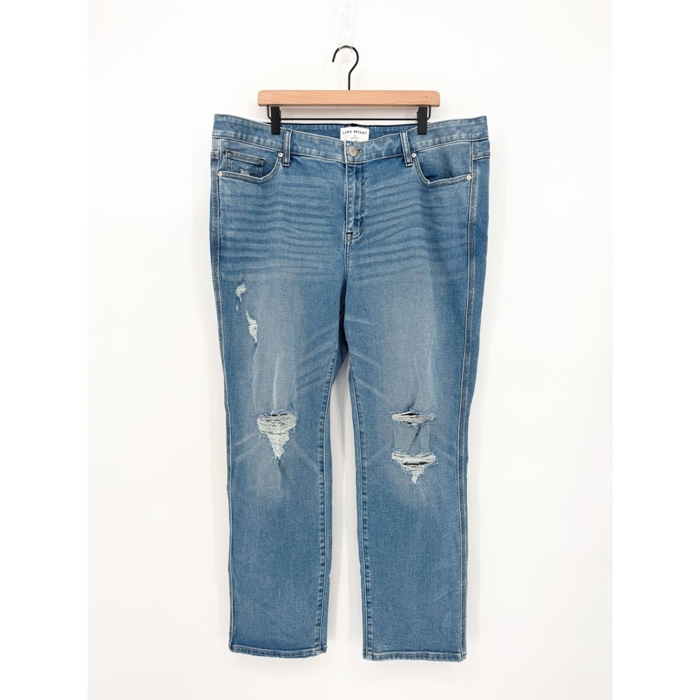 ☀️ 3/$25 Lane Bryant Signature Fit Mid-Rise Straight Distressed Jeans Size 22